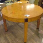 366 2451 DINING TABLE